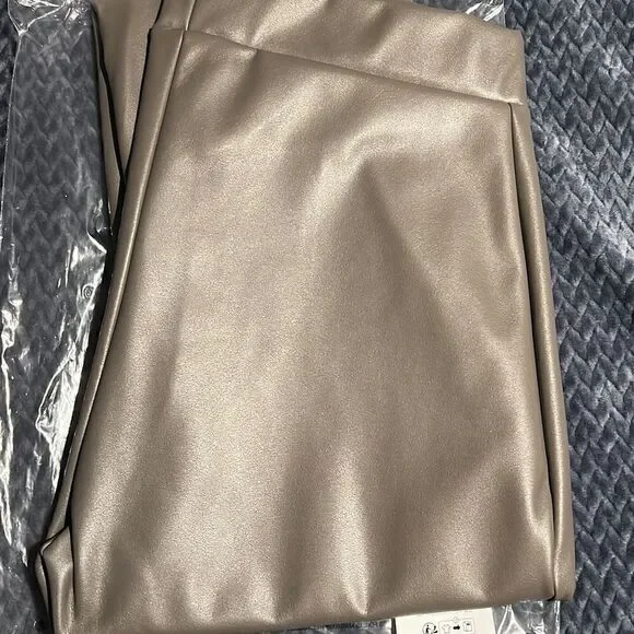 NWT Wolford Estella Faux Vegan Leggings Sz 12
